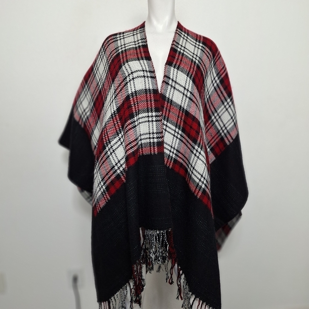 Red Black White Plaid Grunge Bohemian Fringe Hem Cape Poncho One Size